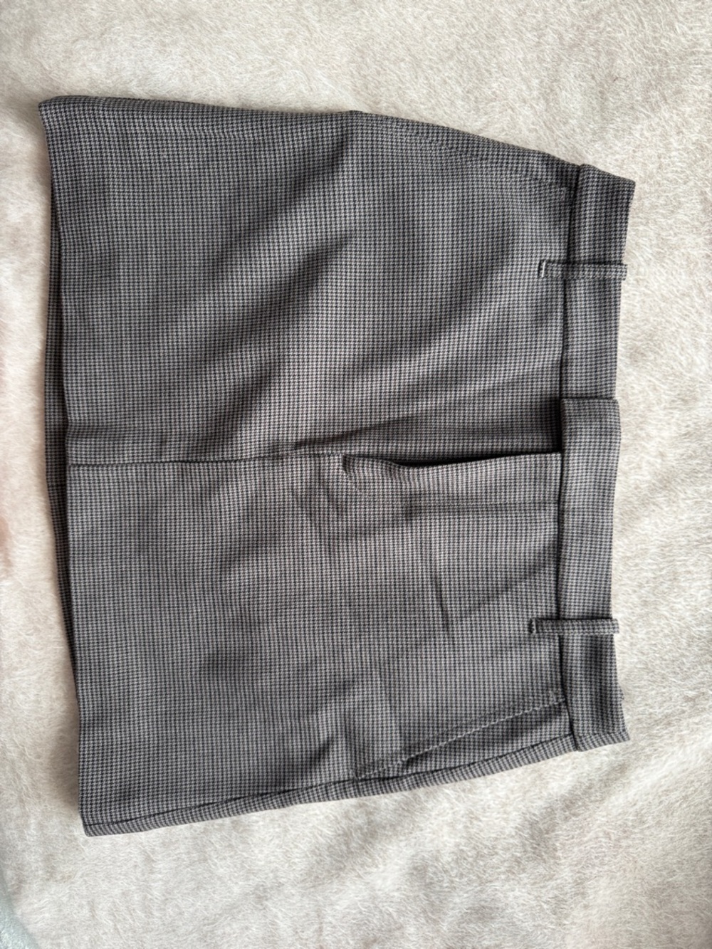 GAP Gray Mini Skirt